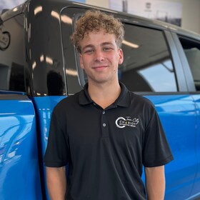 Staff member ANDREW KLINE from 9e8e522f439f