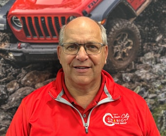 Staff member TOM YATER from 9e8e522f439f