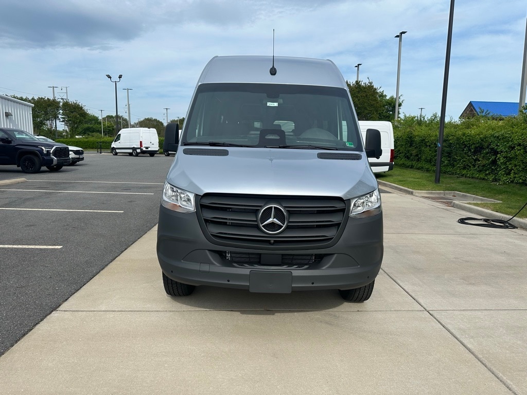 New 2025 Mercedes-Benz Sprinter 2500 Passenger 170 WB Van Passenger Van