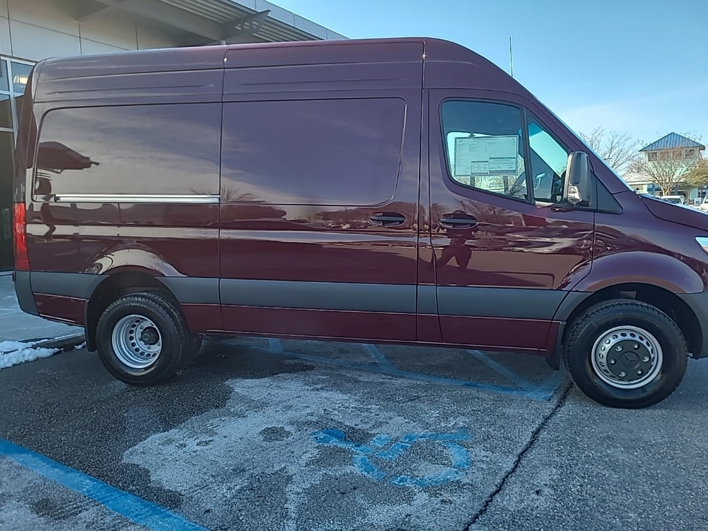2025 Mercedes-Benz Sprinter Cargo Van Base - Photo 25