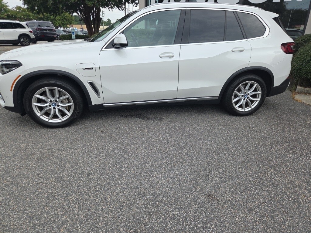 2022 Bmw X5 xDrive45e photo 3
