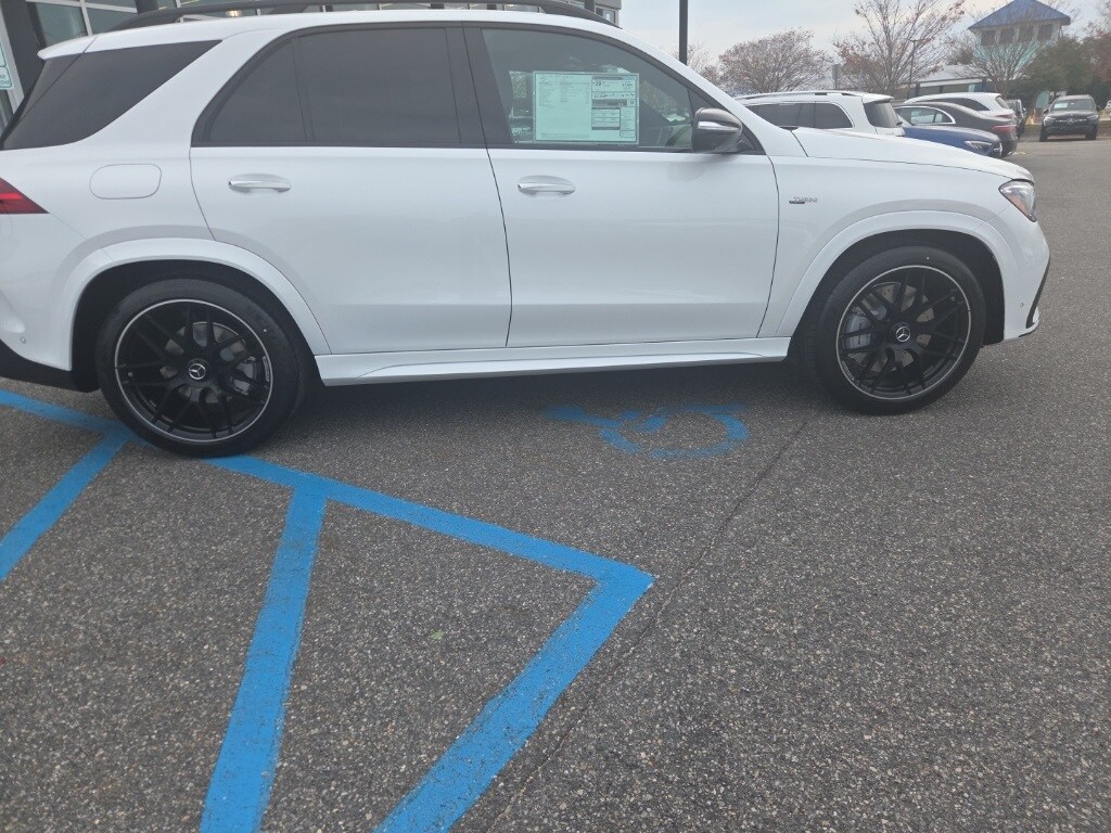 2026 Mercedes Benz GLE 53 AMG photo 2