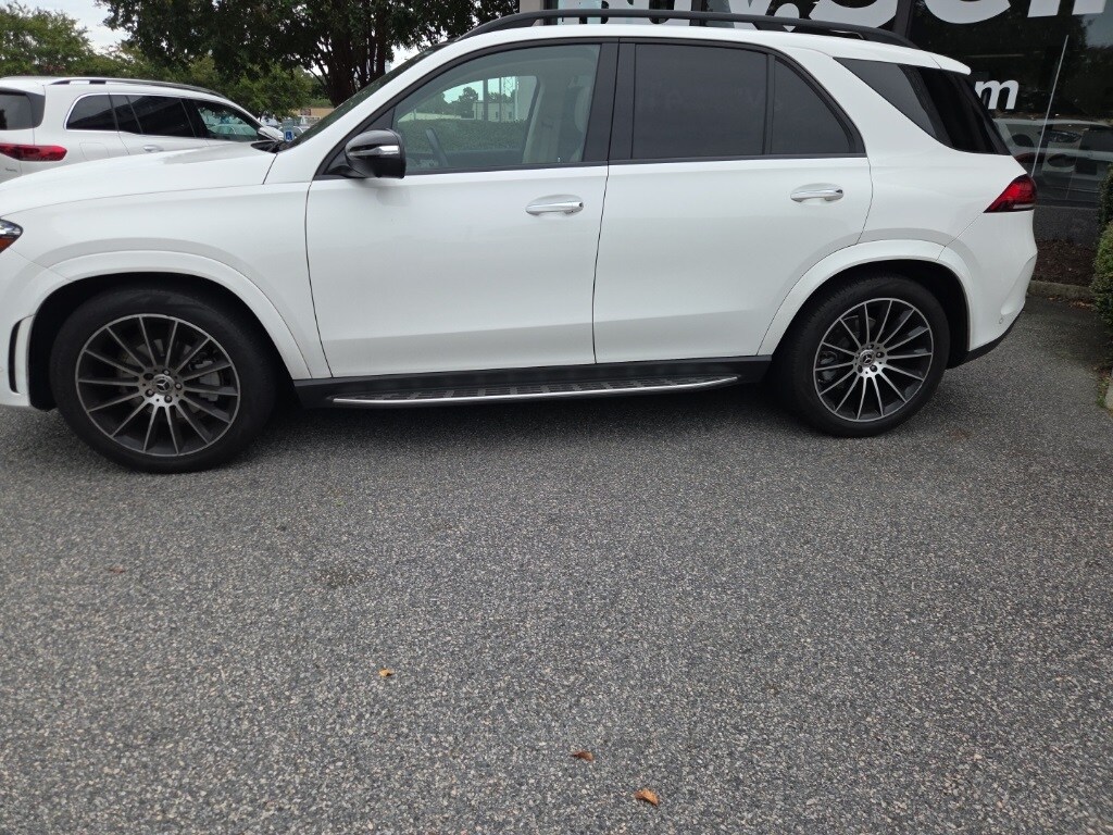 2022 Mercedes Benz GLE 350 4MATIC photo 2