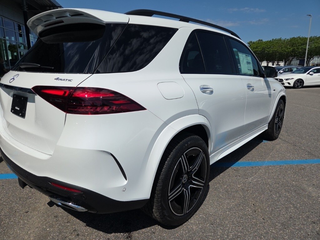 2025 Mercedes Benz GLE 450e 4MATIC photo 3
