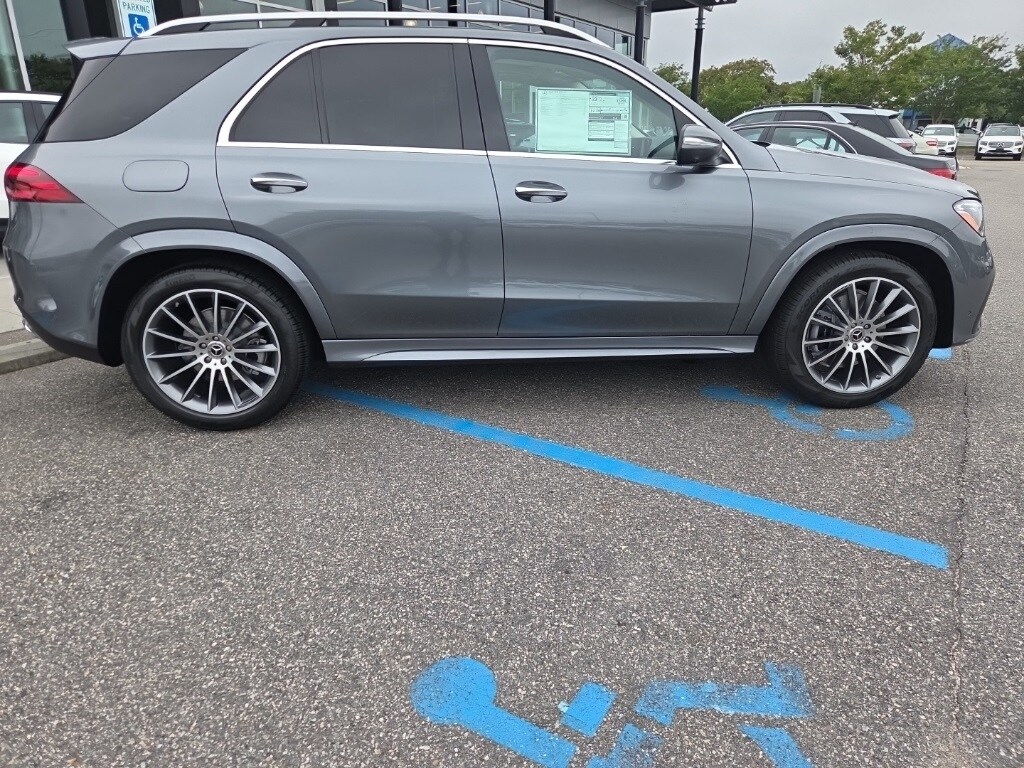 2026 Mercedes Benz GLE 350 photo 3