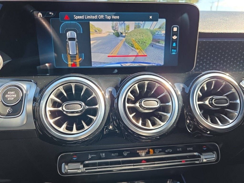 2024 Mercedes-Benz GLB Base - Photo 16