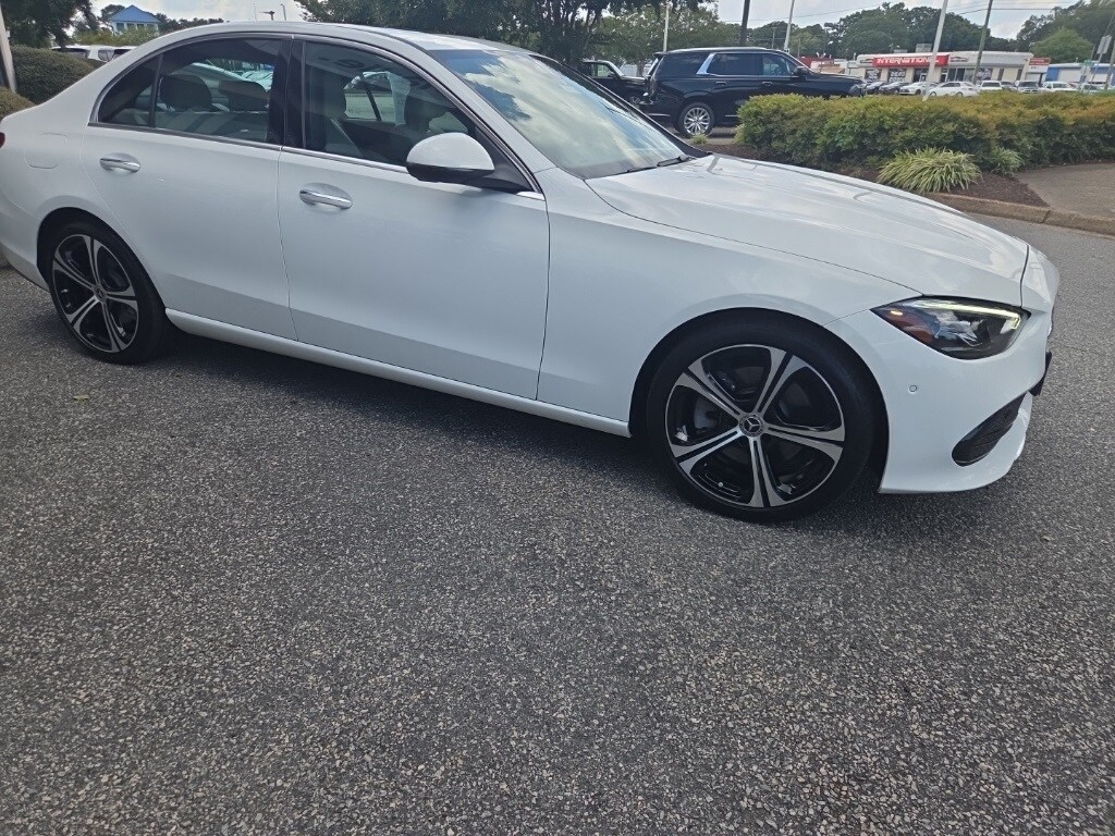 2024 Mercedes Benz C 300 photo 2