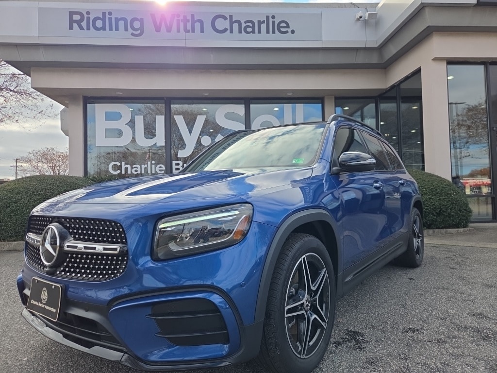 2024 Mercedes-Benz GLB Base's photo