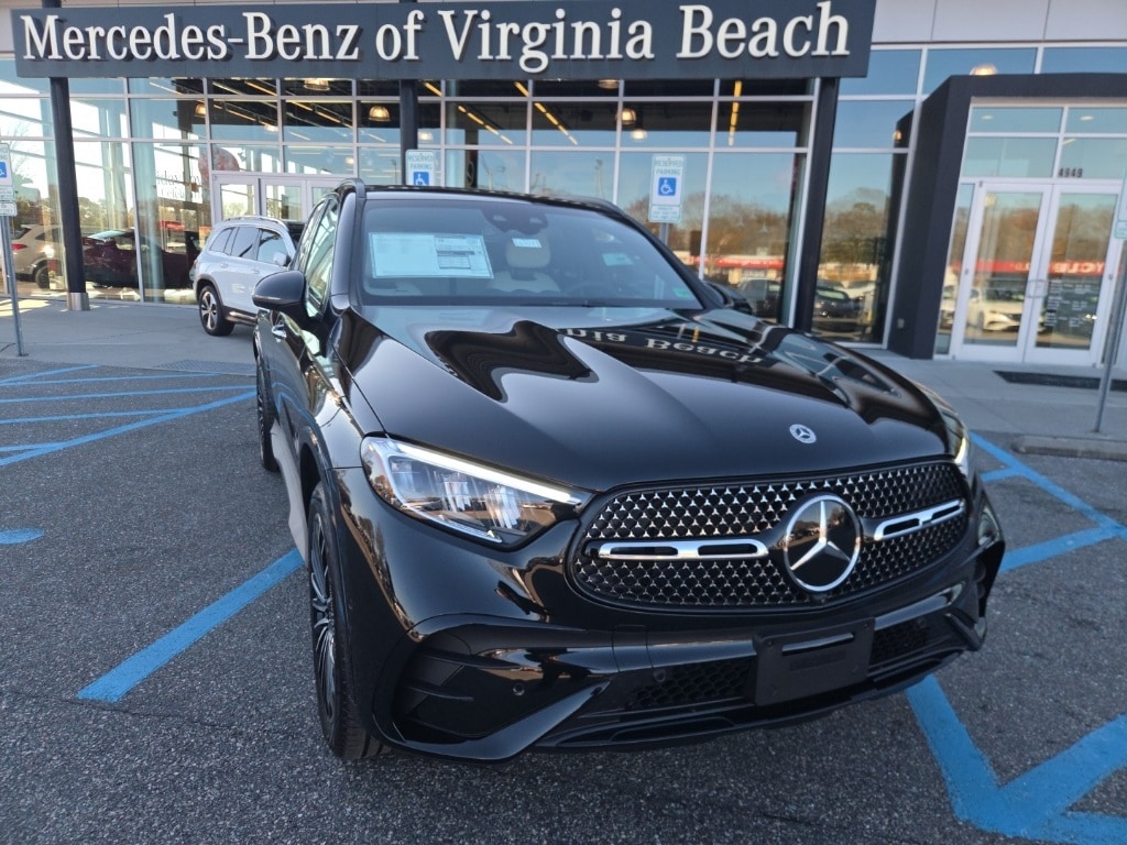 2026 Mercedes-Benz GLC Base's photo