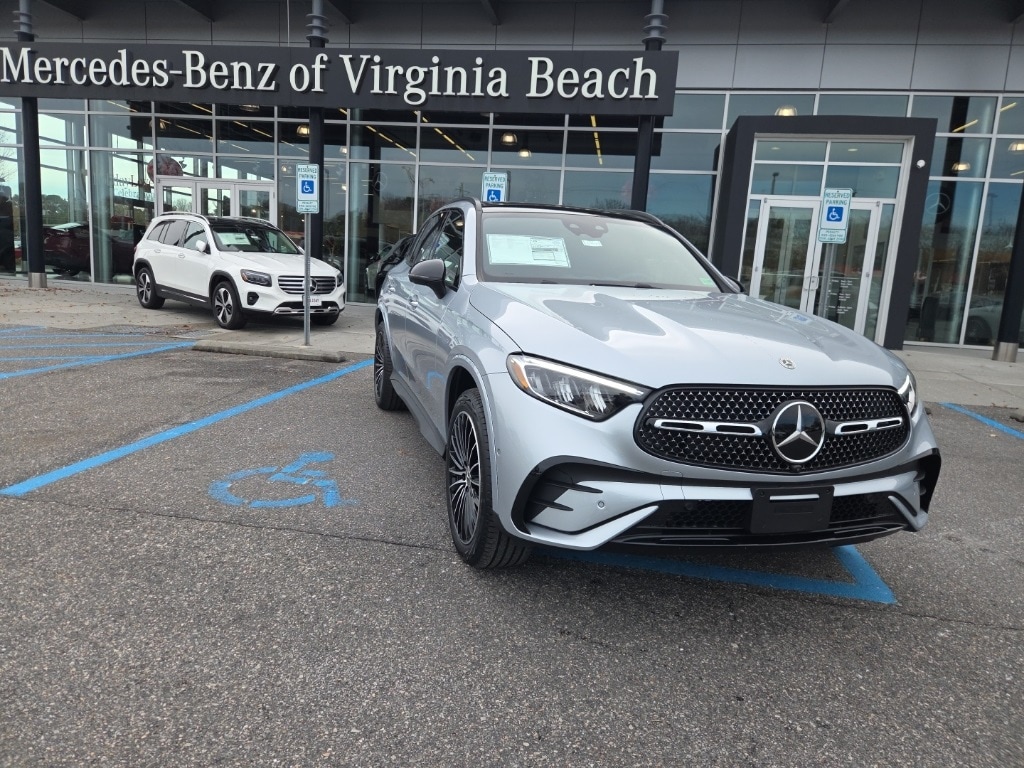 2026 Mercedes-Benz GLC Base's photo