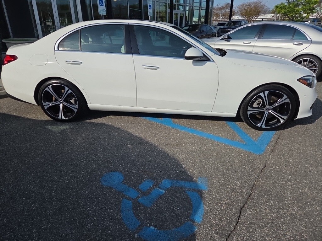 2024 Mercedes Benz C 300 photo 2