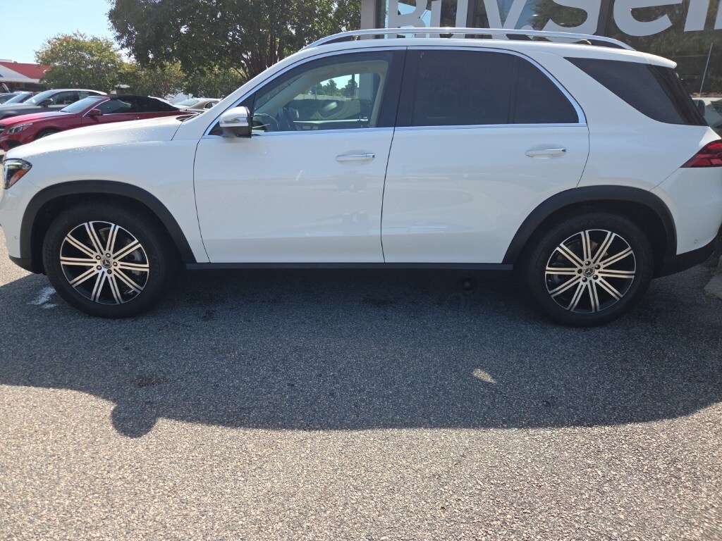 2024 Mercedes Benz GLE 450 4MATIC photo 2