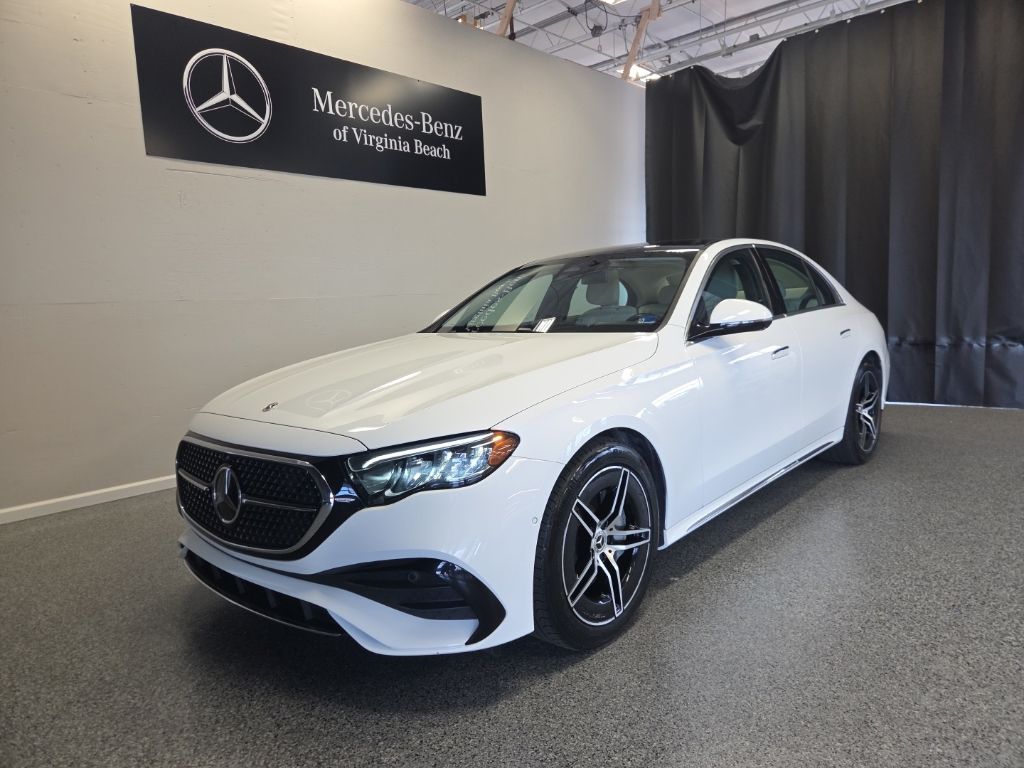 2025 Mercedes-Benz E-Class E450 4MATIC's photo