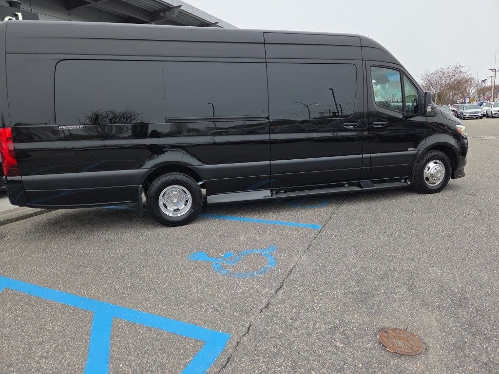 New 2024 Mercedes-Benz Sprinter 3500 Cargo 170 WB Van Extended Cargo Van