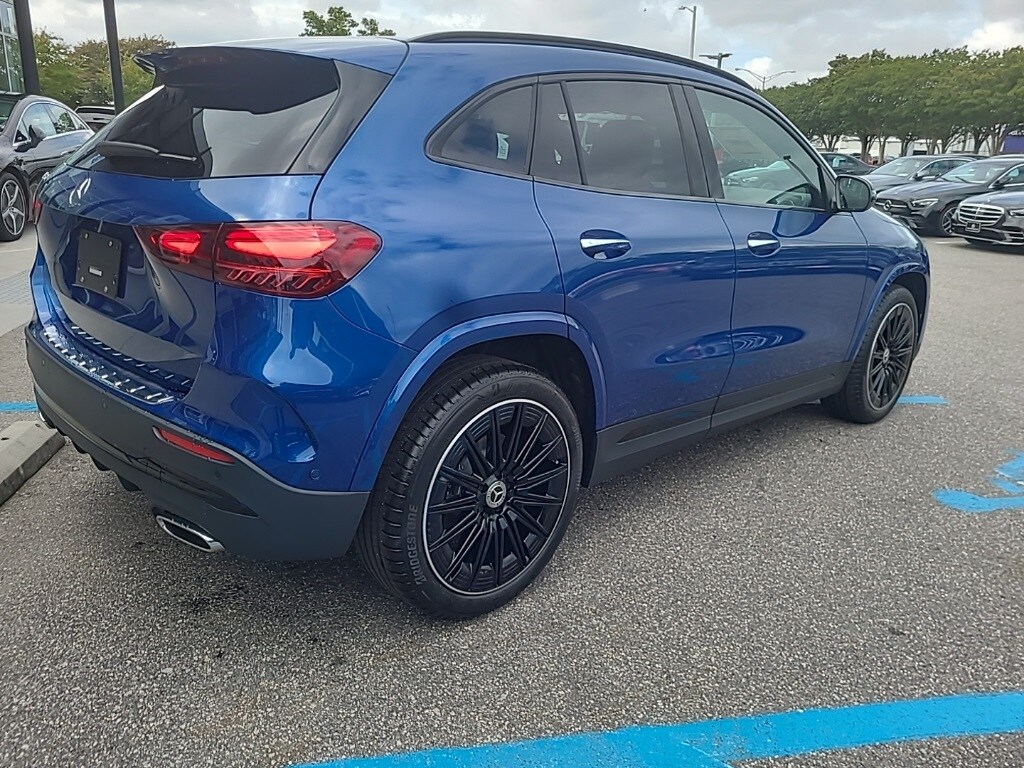 2025 Mercedes Benz GLA 250 photo 3