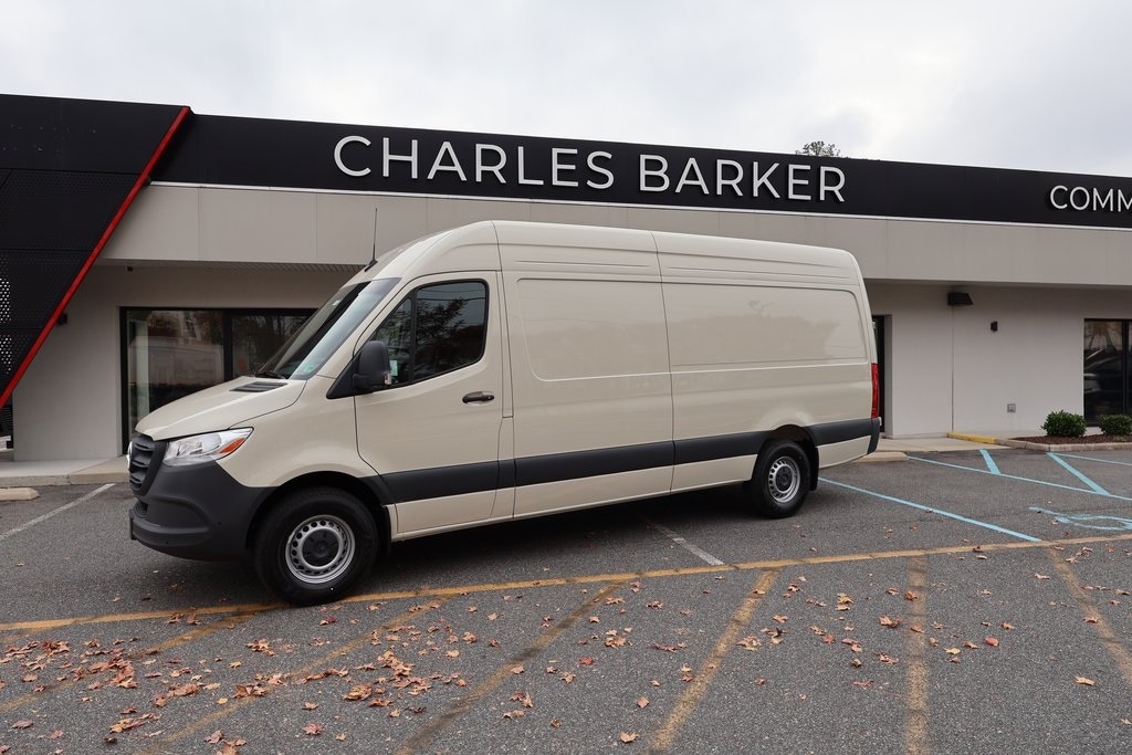2026 Mercedes-Benz Sprinter Cargo Van Base's photo