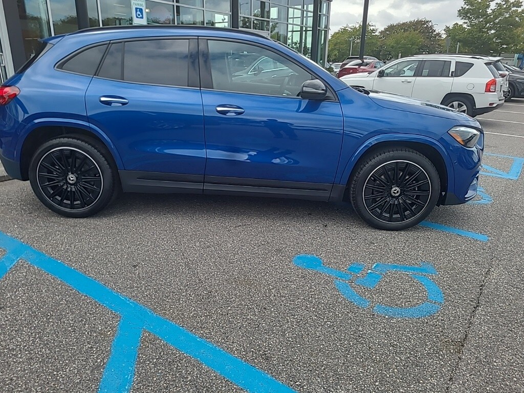 2025 Mercedes Benz GLA 250 photo 2