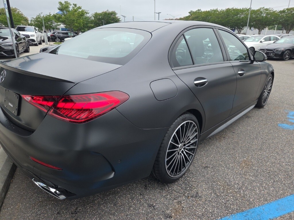 2025 Mercedes Benz C 300 photo 4