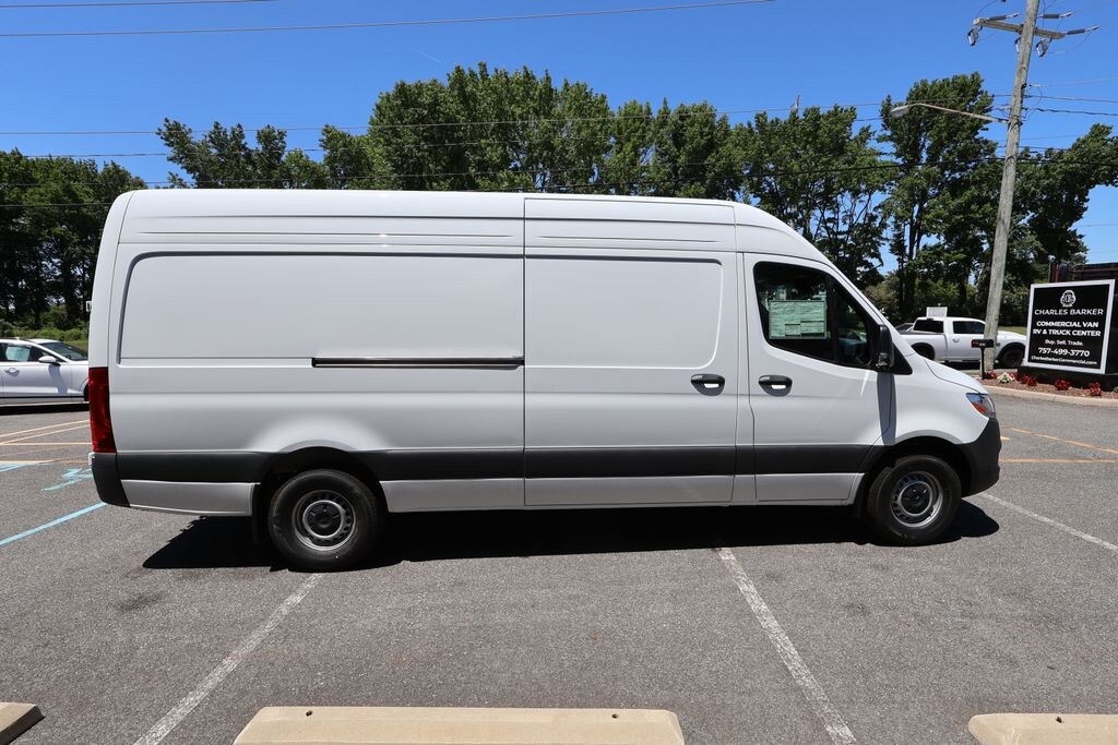 New 2026 Mercedes-Benz Sprinter 2500 Cargo 170 WB Van Cargo Van