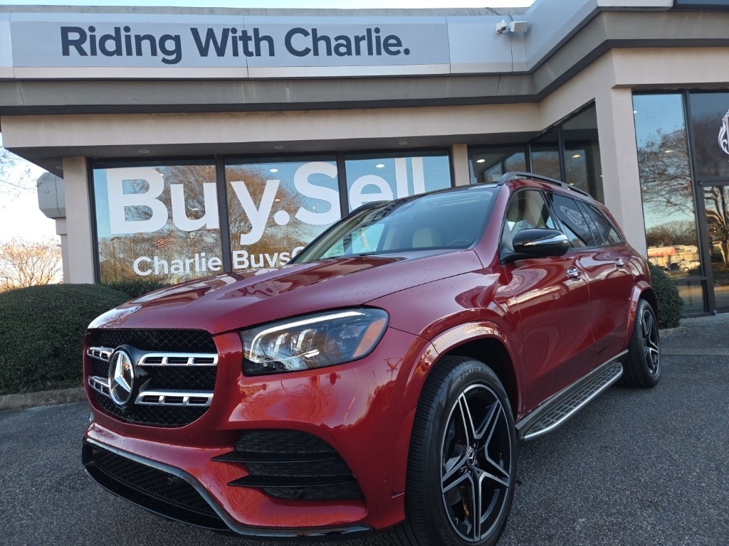 2023 Mercedes-Benz GLS Base's photo