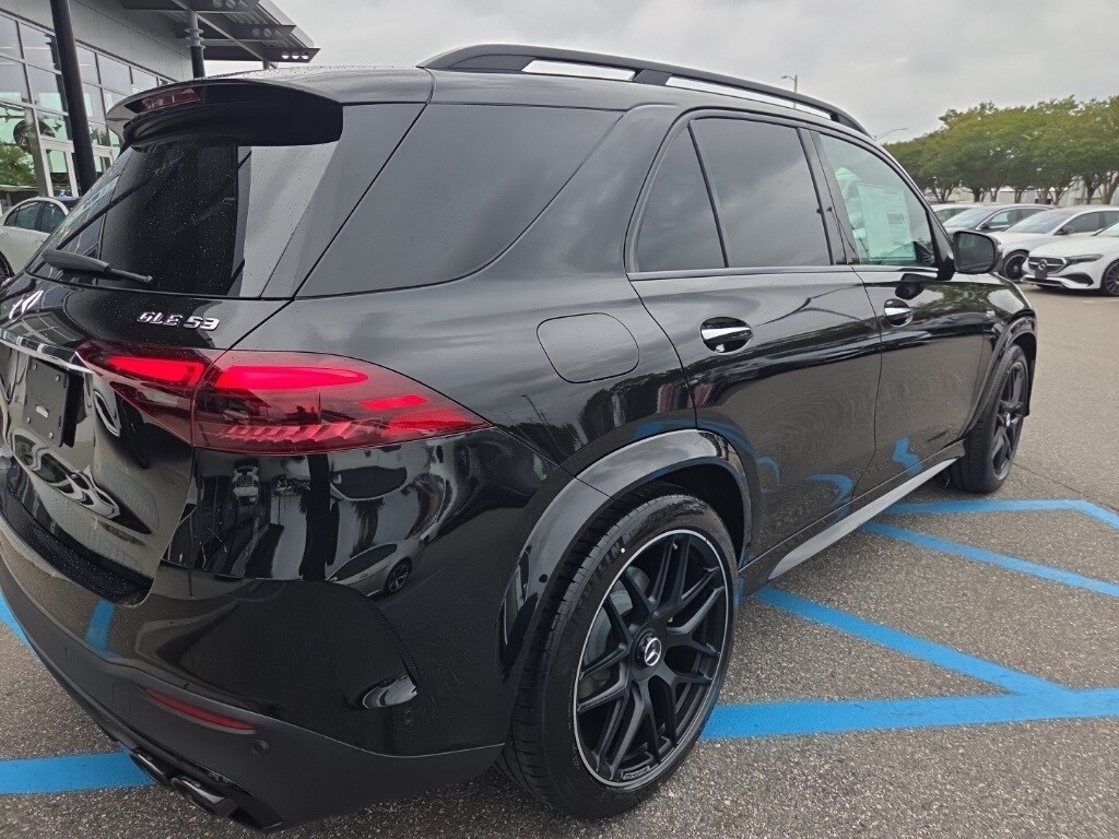 2026 Mercedes Benz GLE 53 AMG photo 2