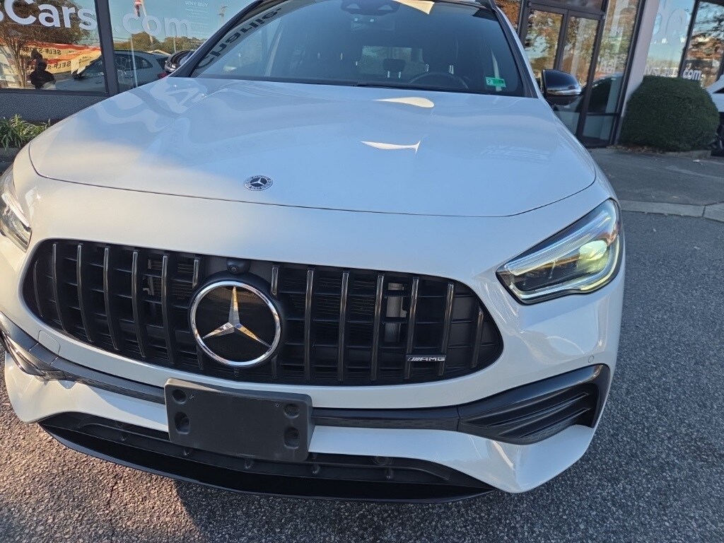 2022 Mercedes Benz GLA 35 AMG photo 3