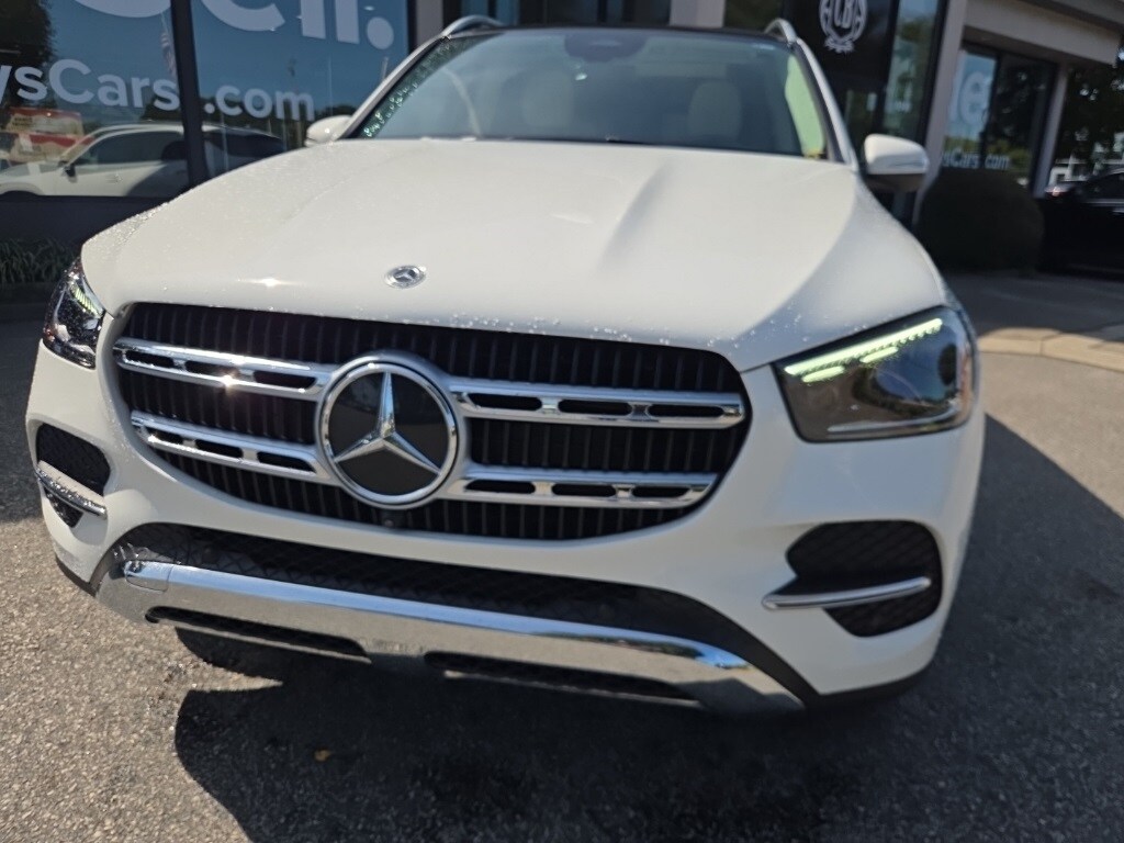 2024 Mercedes Benz GLE 450 4MATIC photo 3