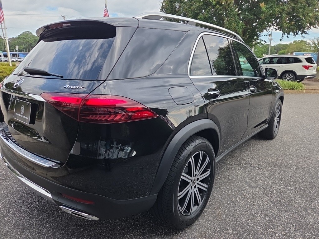 2025 Mercedes Benz GLE 450e 4MATIC photo 4