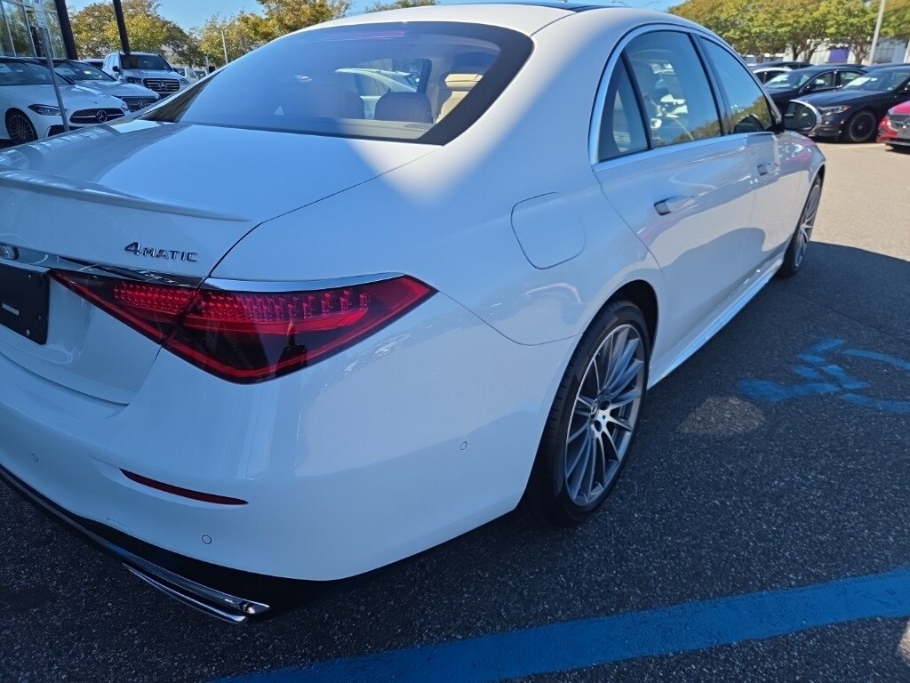 2026 Mercedes Benz S 580 4MATIC photo 3