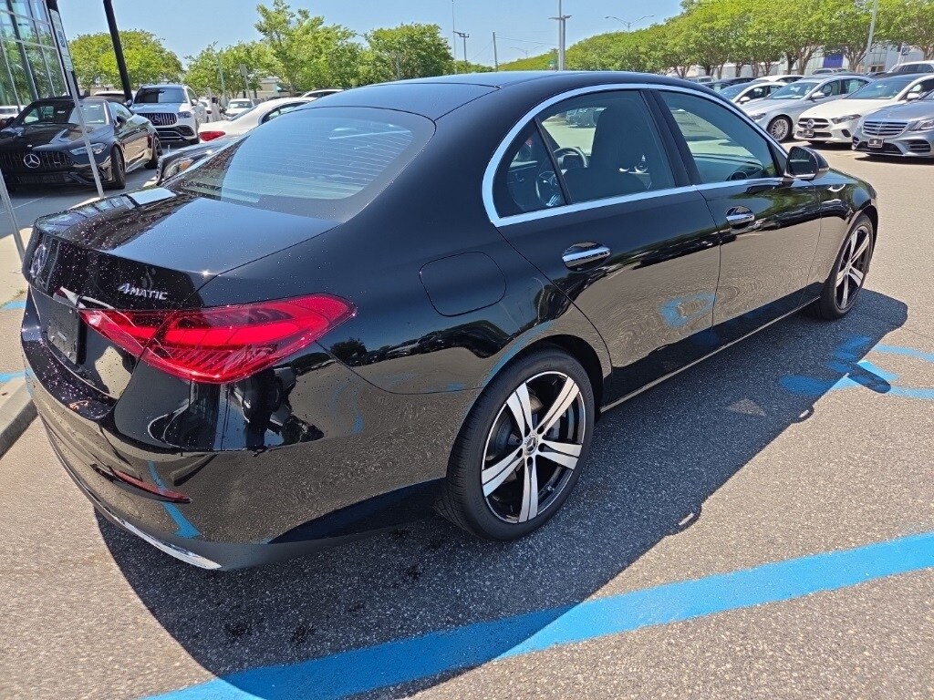 2025 Mercedes Benz C 300 4MATIC photo 4