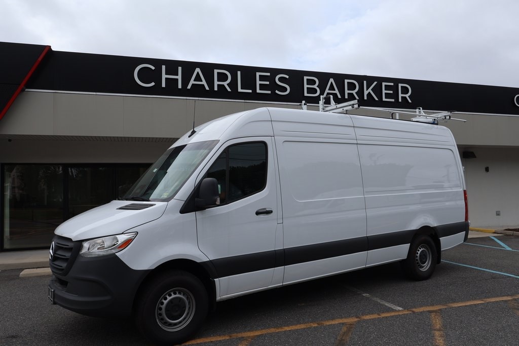2025 Mercedes-Benz Sprinter Cargo Van Base's photo