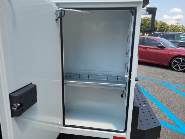 2023 Mercedes-Benz Sprinter Cab Chassis Base - Photo 16