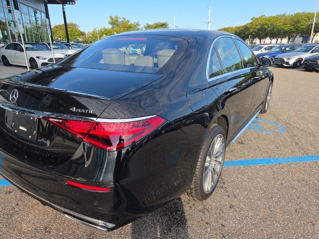 2026 Mercedes Benz S 580 4MATIC photo 4