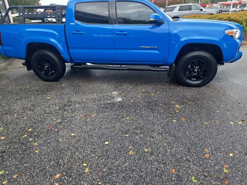 Used 2021 Toyota Tacoma SR5 Truck Double Cab
