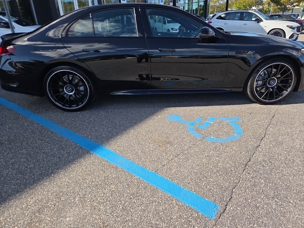 2026 Mercedes Benz E 53 AMG photo 2