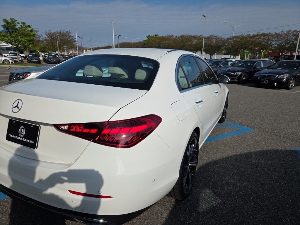 2024 Mercedes Benz C 300 photo 3
