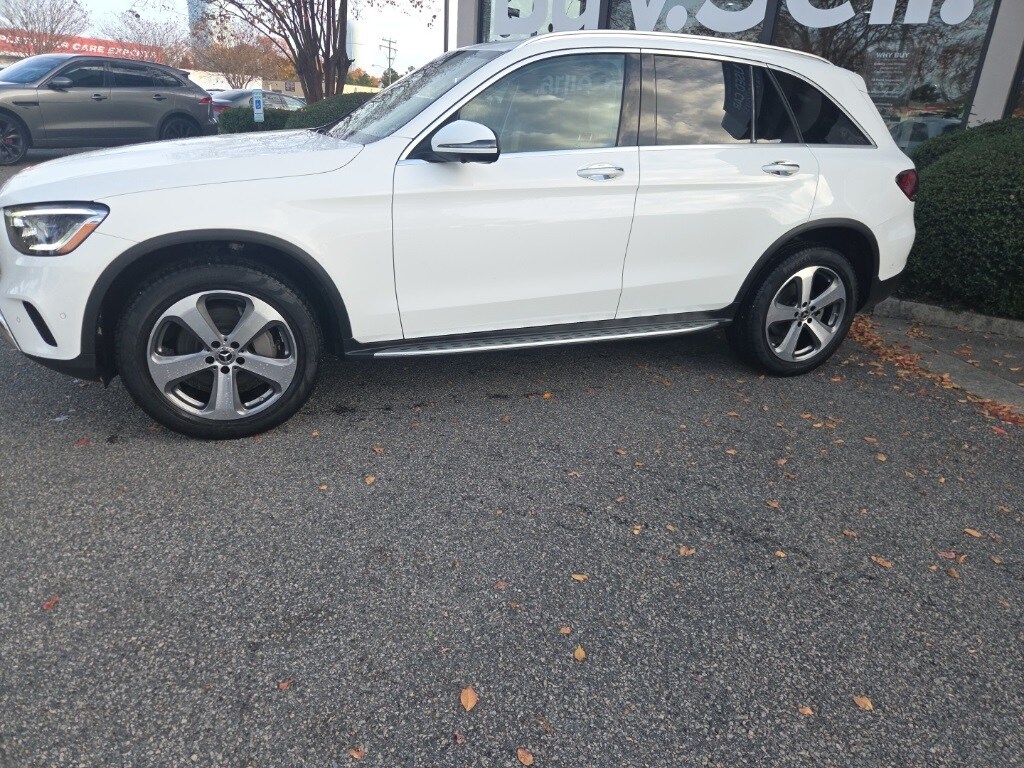 2022 Mercedes Benz GLC 300 4MATIC photo 3