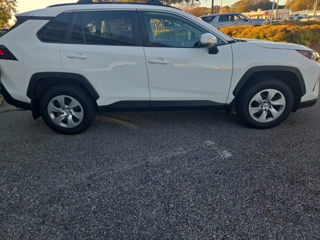 Used 2020 Toyota RAV4 LE SUV