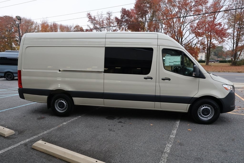 New 2026 Mercedes-Benz Sprinter 2500 Crew 170 WB Van Crew Van