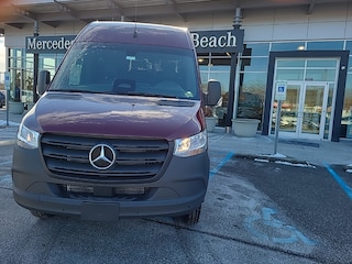 2025 Mercedes-Benz Sprinter 3500 Cargo 144 WB Van Cargo Van