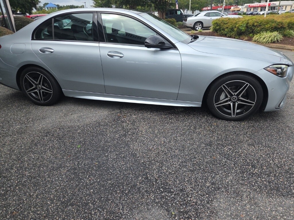 2024 Mercedes Benz C 300 4MATIC photo 2