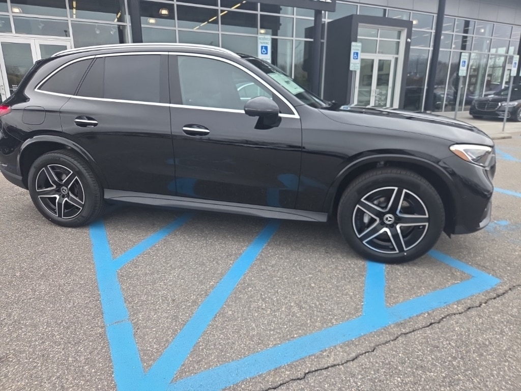 New 2026 Mercedes-Benz GLC GLC 300 SUV