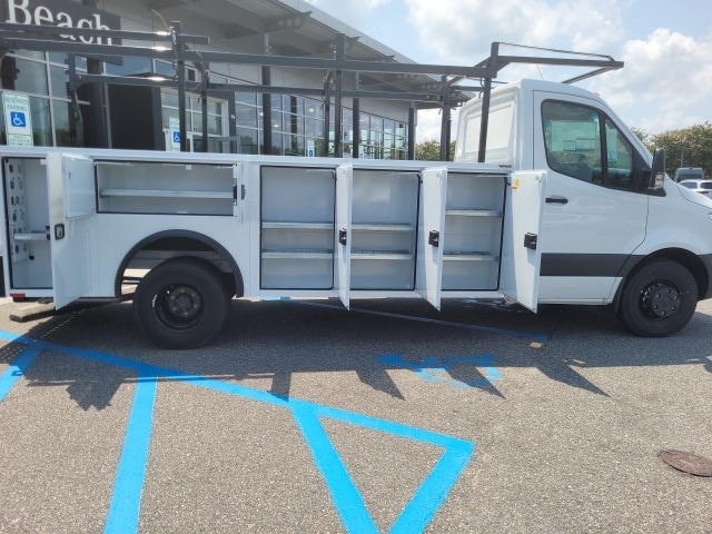 2023 Mercedes-Benz Sprinter Cab Chassis Base - Photo 15