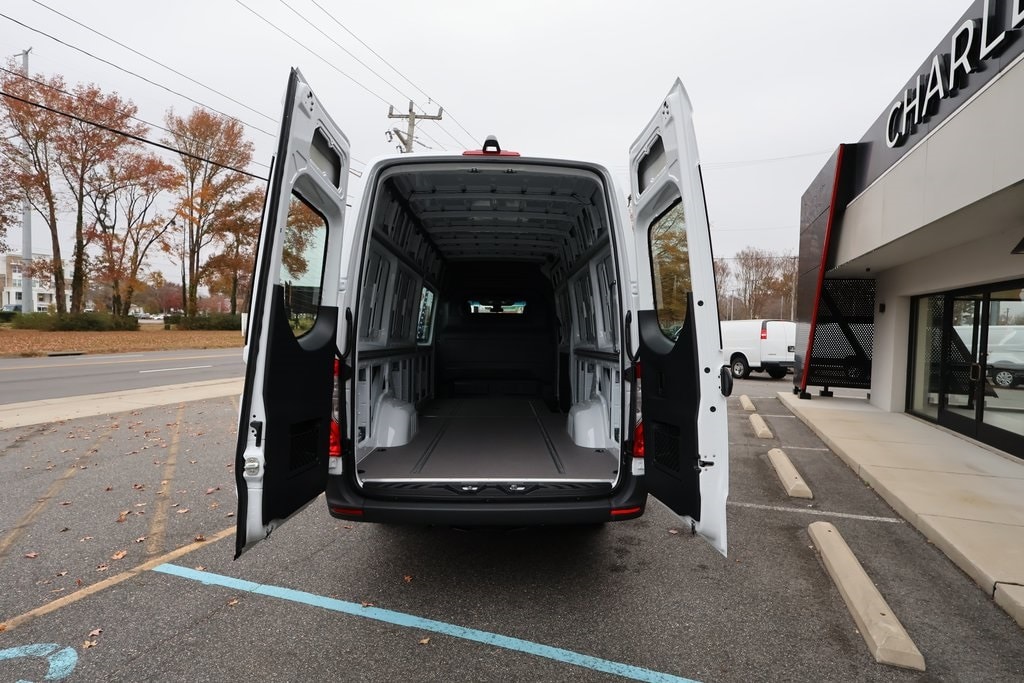 New 2026 Mercedes-Benz Sprinter 2500 Cargo 170 WB Van Cargo Van
