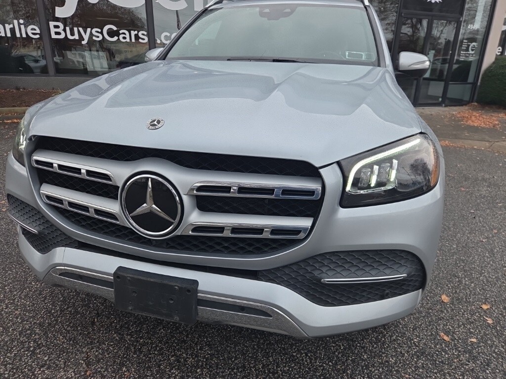 2022 Mercedes Benz GLS 450 4MATIC photo 3