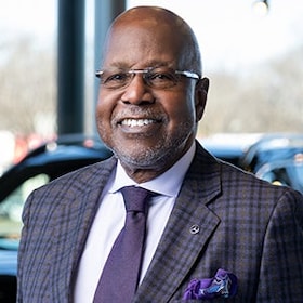 Staff member Vince Varnadore from a2417d5d3066