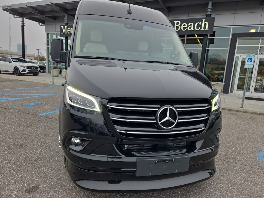 New 2024 Mercedes-Benz Sprinter 3500 Cargo 170 WB Van Extended Cargo Van