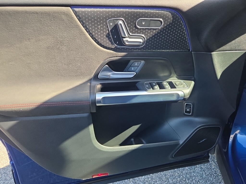 2024 Mercedes-Benz GLB Base - Photo 10