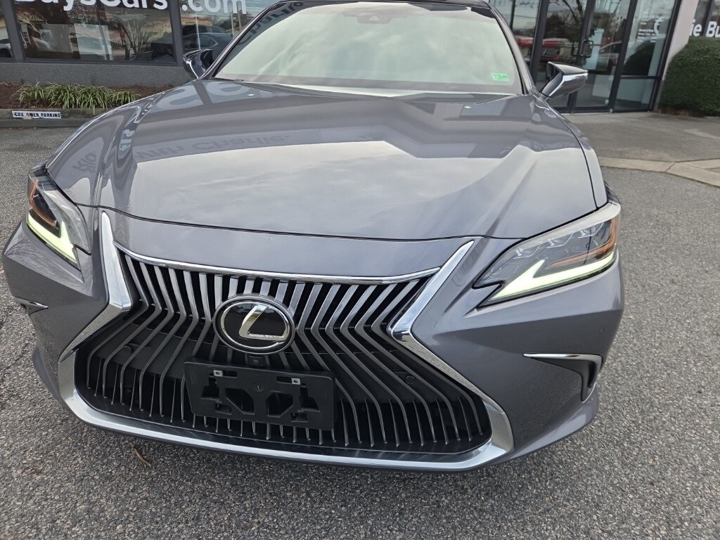 Used 2021 Lexus ES 350 Ultra Luxury Sedan