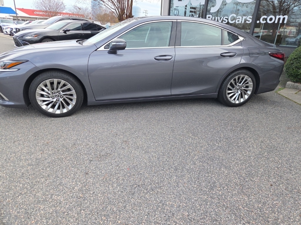Used 2021 Lexus ES 350 Ultra Luxury Sedan